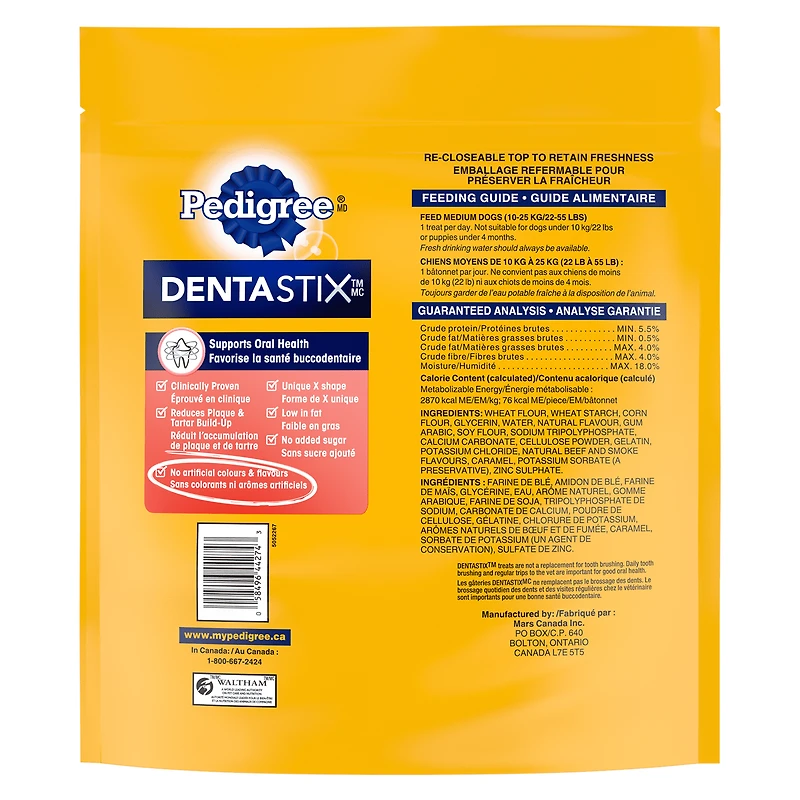 PEDIGREE DENTASTIX Gâteries de soins buccodentaires saveur de bœuf pour chiens adultes de race moyenne – réduisent l’accumulation de plaque et de tartre, 40 bâtonnets