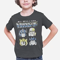 Transformers T-shirt de base pour garçon. Ce t-shirt à col rond pour garçons a des manches courtes et un imprimé tendance et