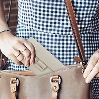 Time And Tru Flap Clutch
