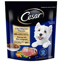 nourriture sèche CESAR saveur de filet mignon avec garniture de légumes printaniers