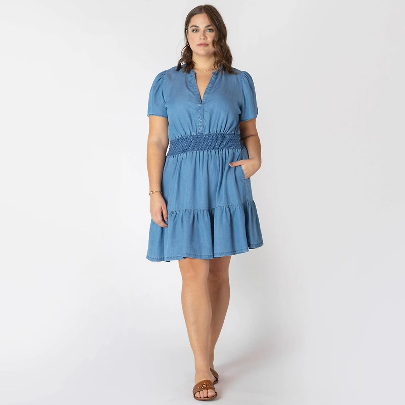 Devoted Women’s Plus size loose fit short sleeve denim mini dress