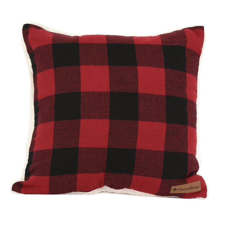 Coussin Buffalo plaid avec appliqué d'orignal en toile de Canadiana