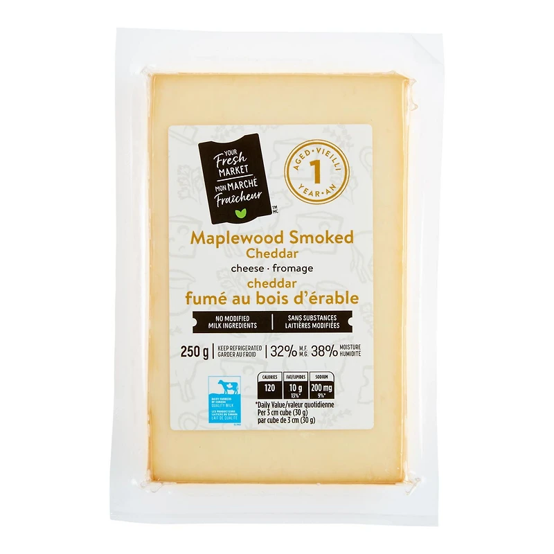 Fromage cheddar fumé au bois d’érable Mon marché fraîcheur, vieilli 1 an 250 g