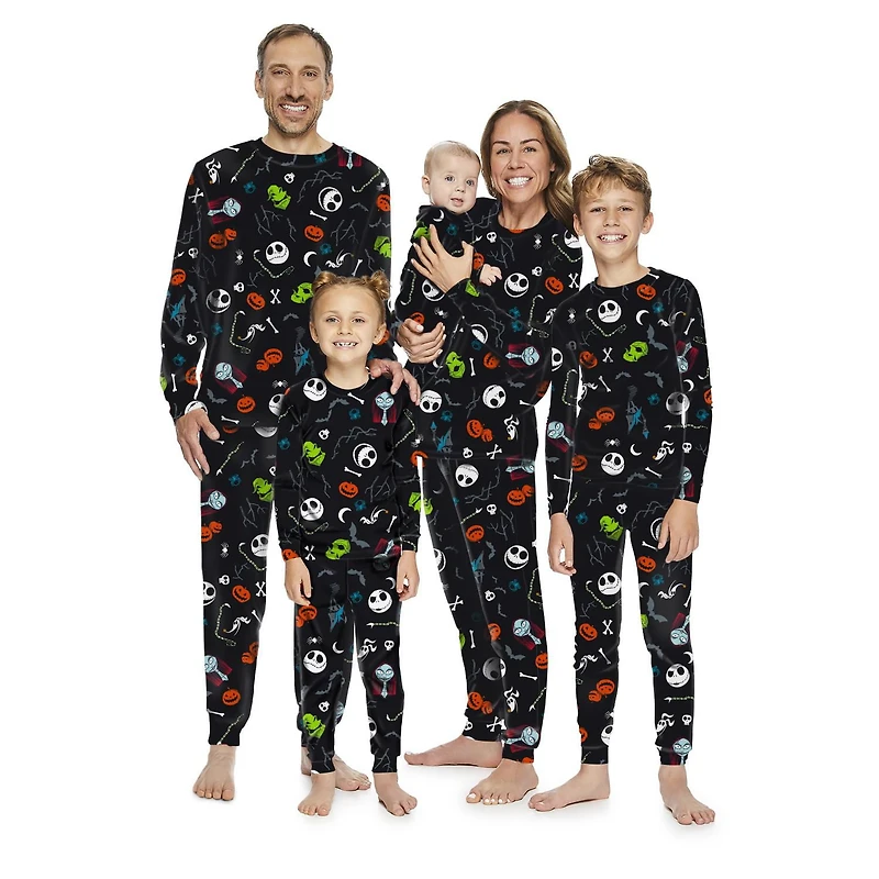 Pyjama 2 pièces - Adultes - Femmes Nightmare Before Christmas Tailles : 0-3M, 3-6M, 6-12M, 12-18M, 18-24M, 2T, 3T, 4T, 5T, S, M, L, XL, 1X, 2X, 3X, XS(4-5), S(6), M(7/8), L(10/12), S, M, L, XL