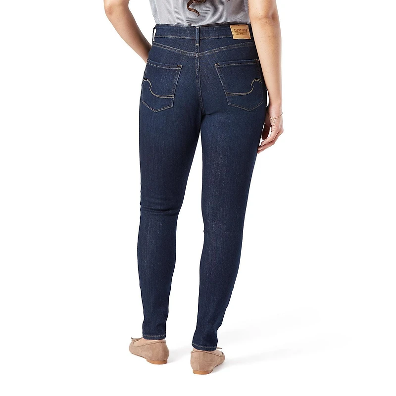Levi Strauss Signature™ Women’s High Rise Skinny Jeans