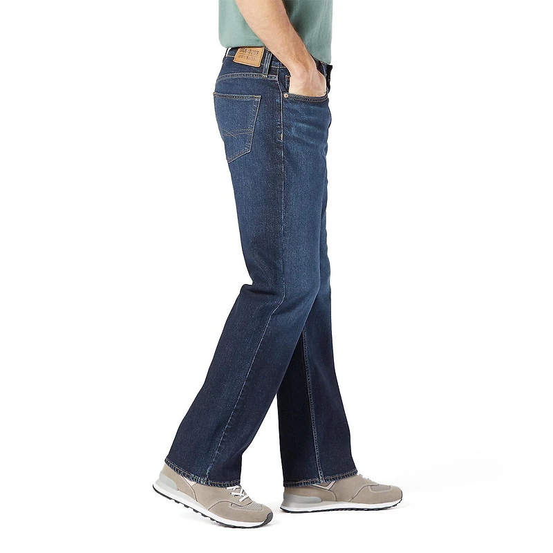 Levi Strauss Signature™ Men’s Relaxed Fit Jeans