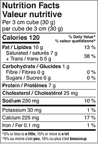 Castello Strikingly Spicy Cracked Black Pepper Cheddar, 200 g - Bold Spicy Bite