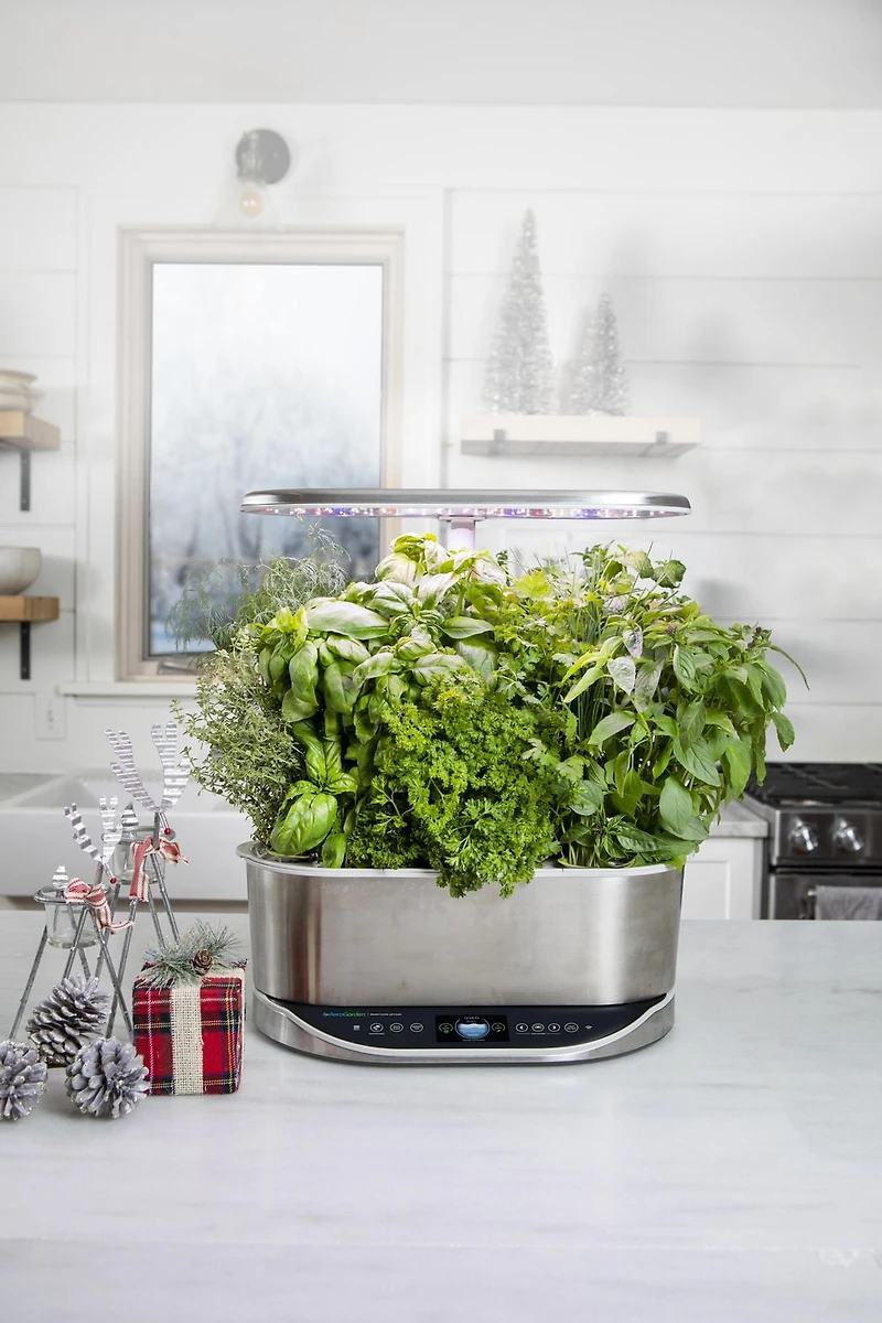 AeroGarden Bounty Elite acier inoxydable avec kit de capsules de semences Fines Herbes