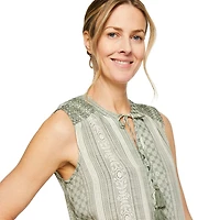 Iyla Women's Sleeveless Peasant Top