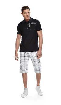 Polo manches courtes à l'imprimé graphique Dark Black pour hommes