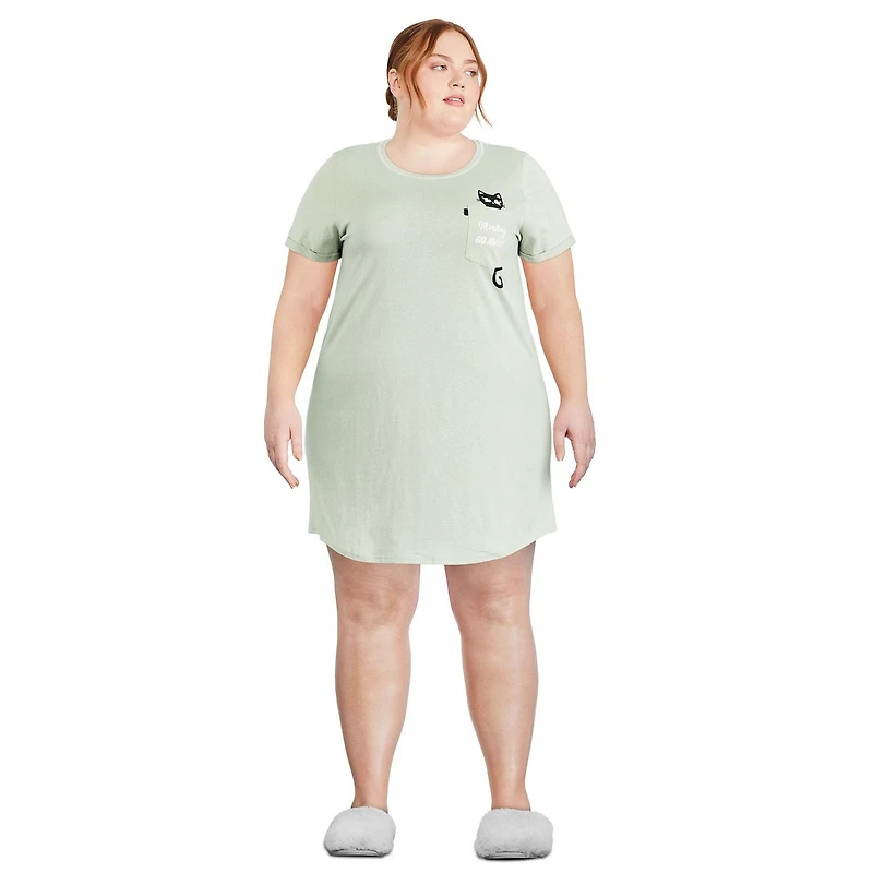 Chemise de nuit à manches roulées George Plus pour femmes