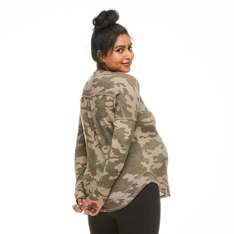 Haut surdimensionné avec ourlet court-long Paisley Sky Maternité