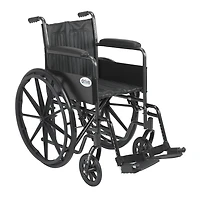 Fauteuil roulant Silver Sport 2 de Drive Medical avec accoudoirs fixes et repose-pieds rabattables de 45,72 cm (18 po)