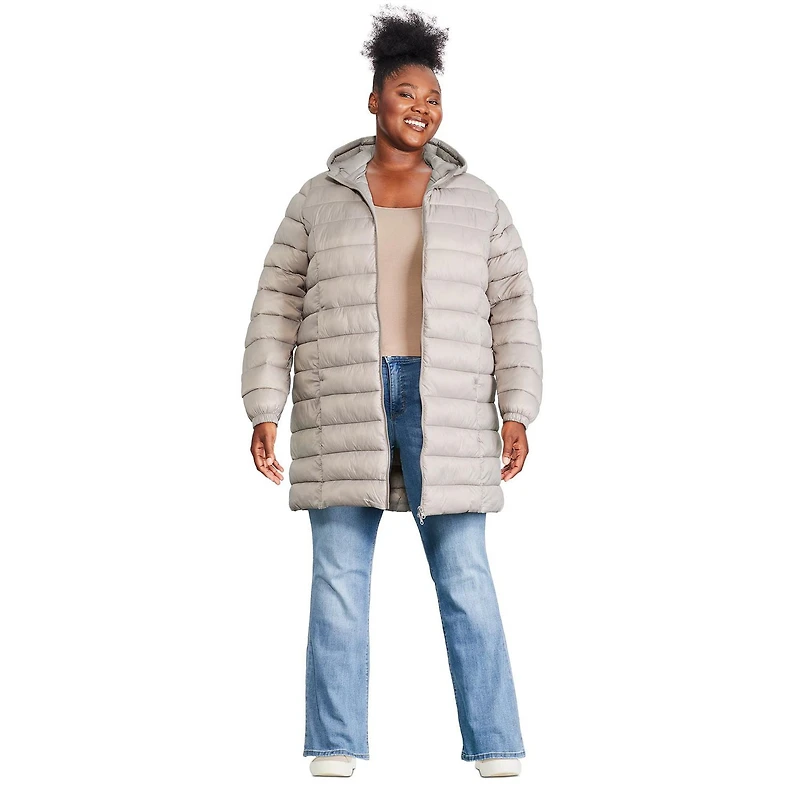 Manteau matelassée à capuche taille plus George pour femme. Taille 2X à 4X