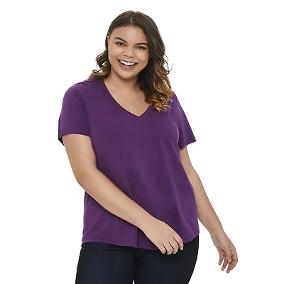 T-shirt avec encolure en V George Plus pour femmes Tailles 1X–4X