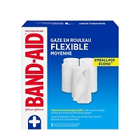 La gaze en rouleau flexible de marque Band Aid procure un pansement stérile pour le soin des plaies et coupures mineures, coussinage ultradoux et absorption instantanée, 7,6 cm x 4,5 m; emballage écono de 5 gazes moyennes