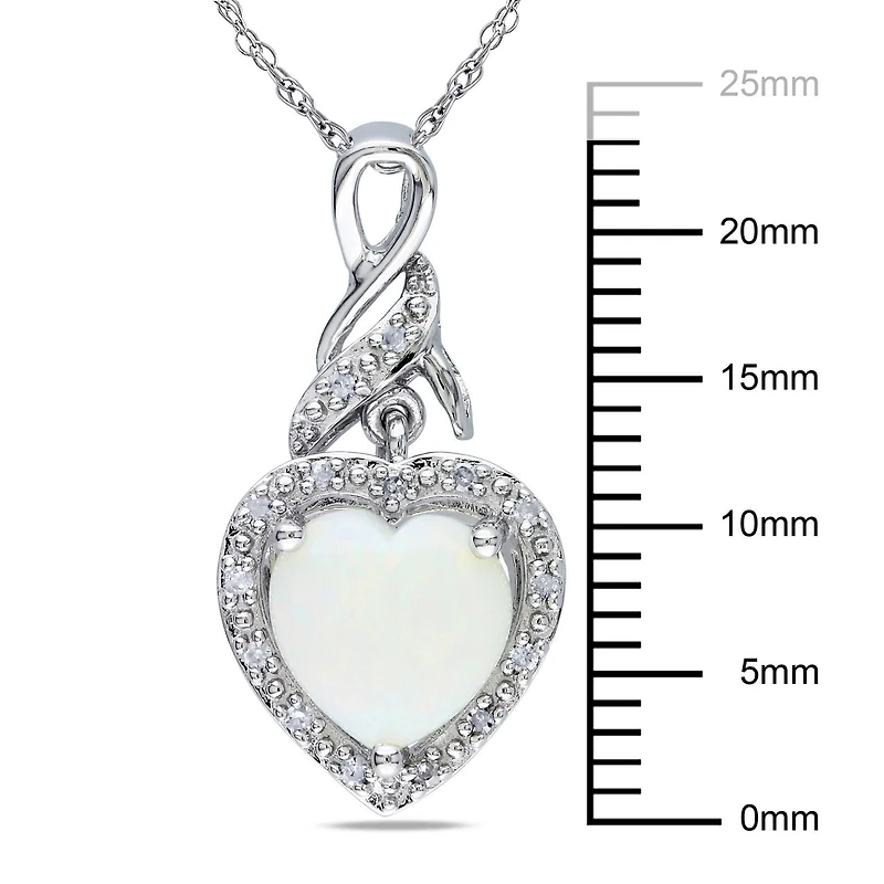 Pendentif en forme de cœur Asteria avec opale 1,20 ct PBT et accents de diamants en argent sterling, 18 po
