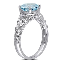 Bague cocktail Miabella avec topaze bleue et accents de diamants en argent sterling