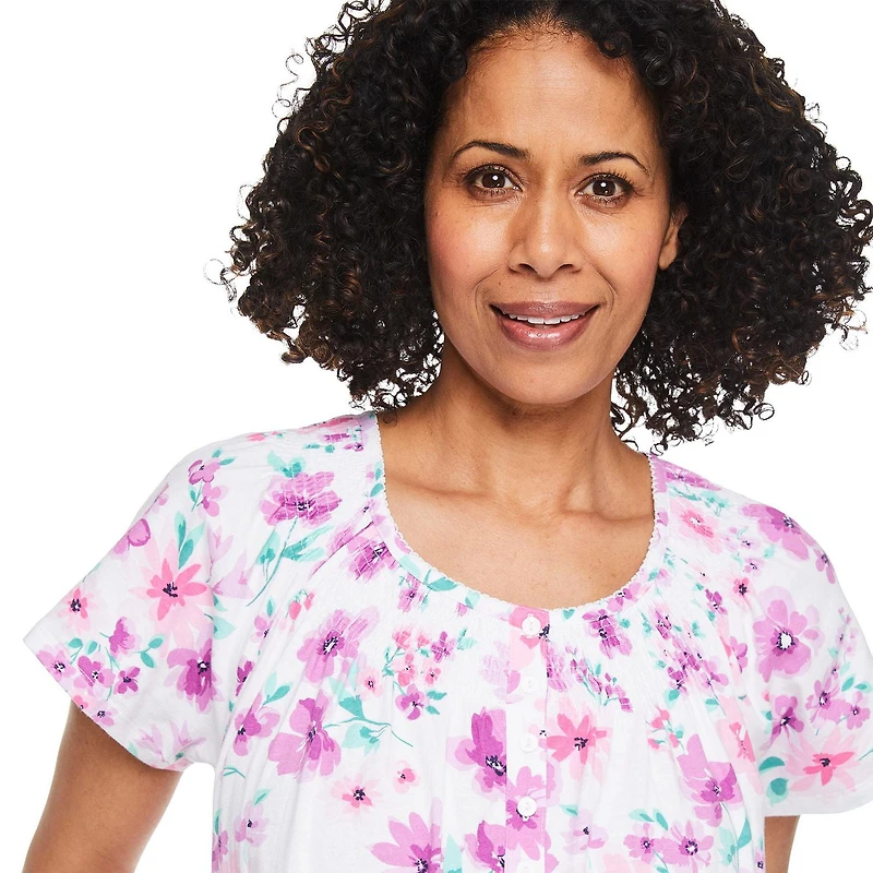 Robe de nuit à encolure dégagée Iyla pour femmes