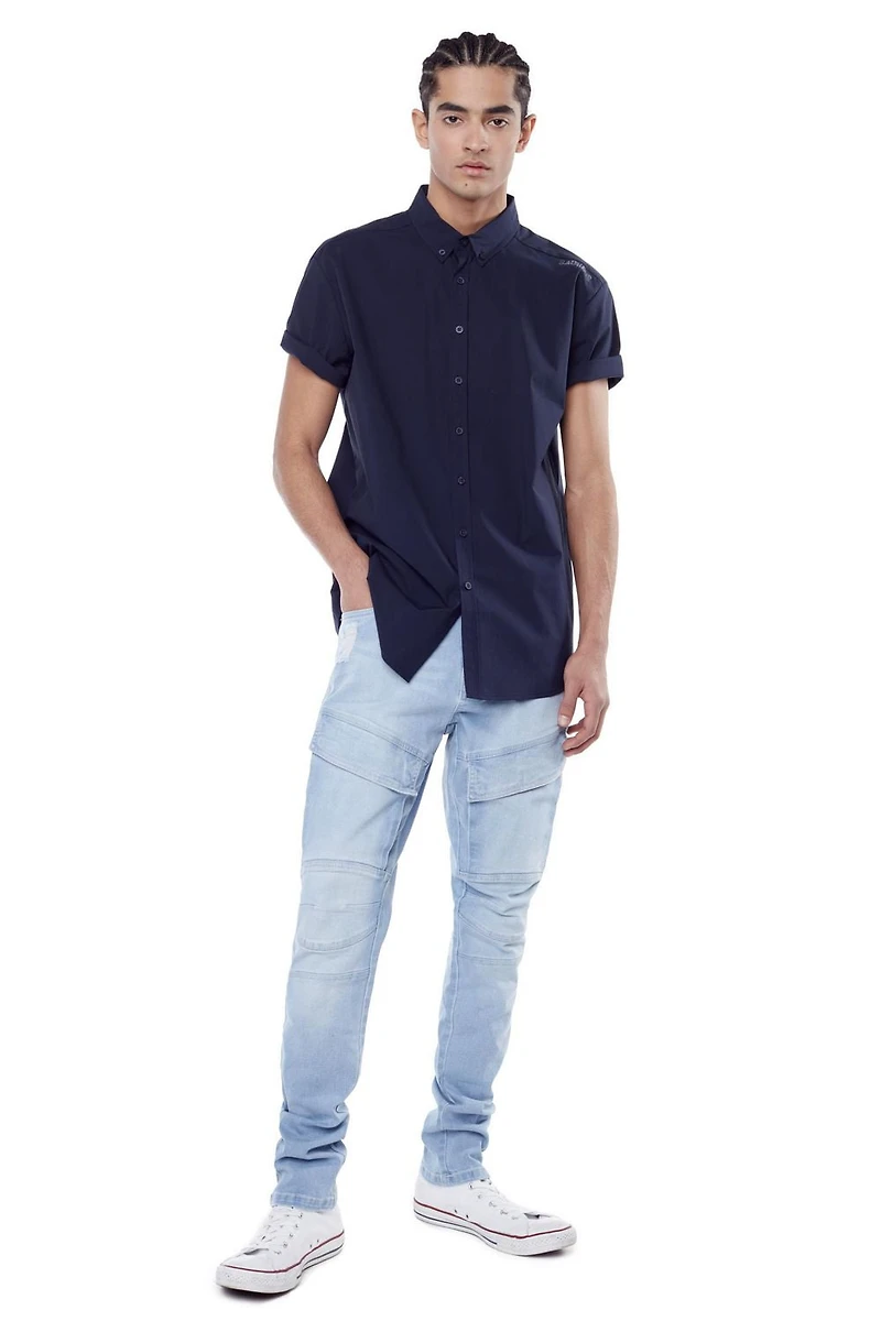 Jeaniologie ™ Pantalon cargo pour hommes, avec poches cargo sur le devant et détails au niveau des genoux - Bleu Bleach