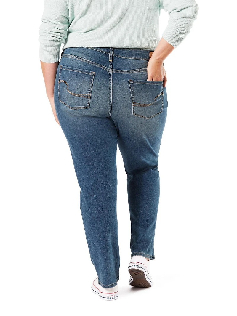 Levi Strauss Signature.™ Women's Plus Modern Straight, Available sizes: 20 - 28