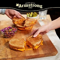 Armstrong Fromage Cheddar mi-fort en tranches