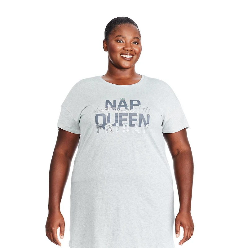 Chemise de nuit à encolure ras du cou George Plus pour femmes