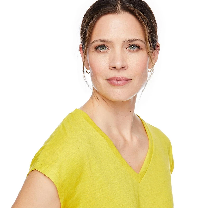 T-shirt à manches chauve-souris avec encolure en V George pour femmes Tailles TP–TTG