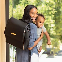 Petunia Pickle Bottom Boxy Backpack Sac à couches en noir graphite - Sac à dos à langer - Compartiments isolés