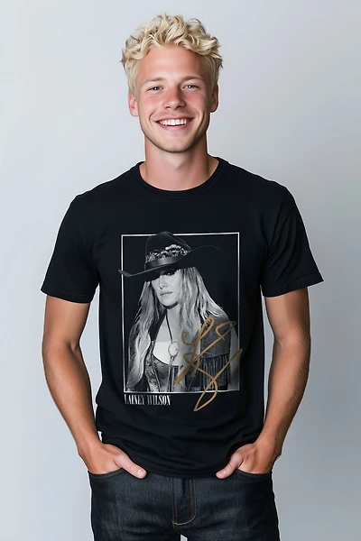 Lainey Wilson Country Star T-Shirt