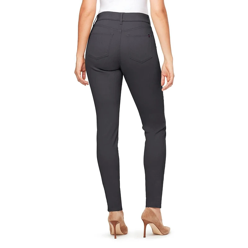 GLORIA VANDERBILT CURVY SKINNY