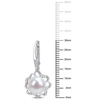 Boucles d'oreilles fleur abstraite Miabella en argent sterling avec perle culture d'eau douce et diamant 1/10 carat p.t.