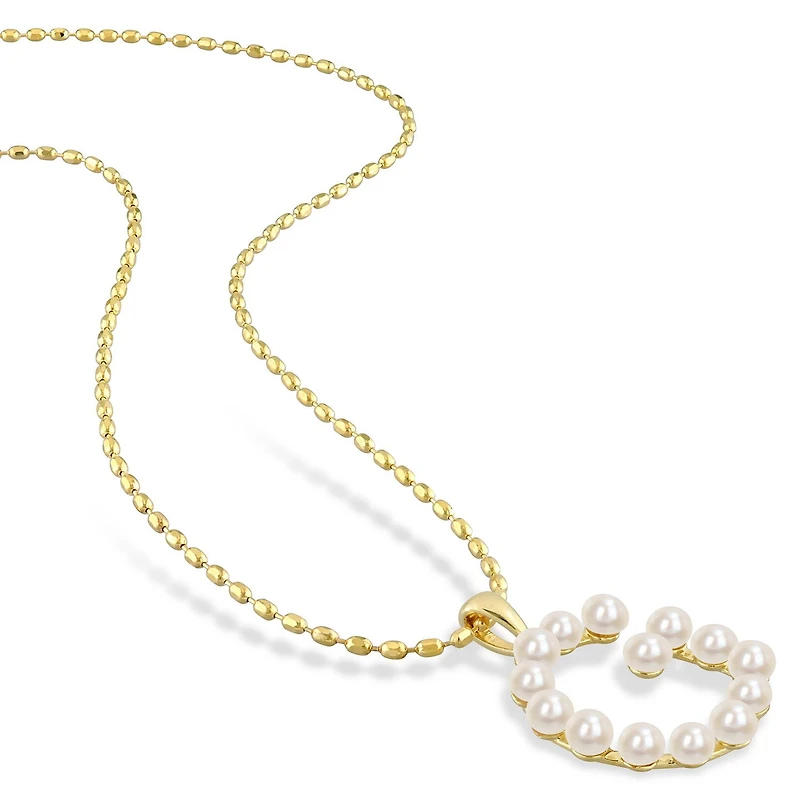 Collier initiale de Miabella avec perles culture d'eau douce en argent sterling plaqué en jaune