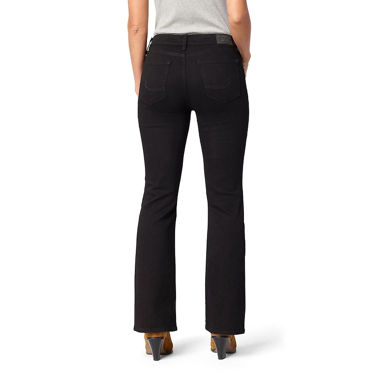 Levi Strauss Signature™ Women’s Mid Rise Bootcut Jeans (Online only)