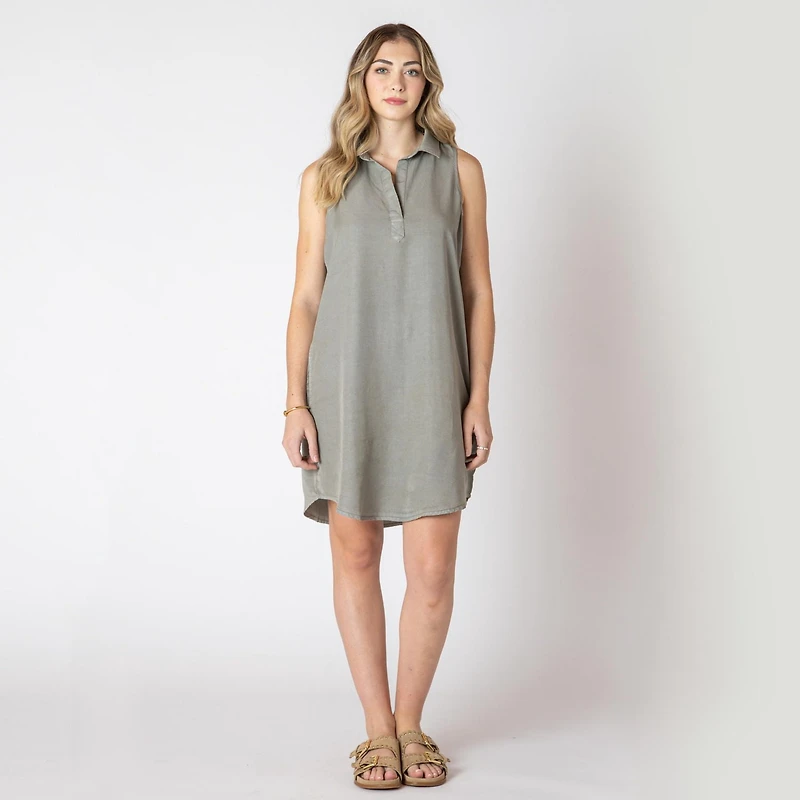 Devoted midi dress with collar
