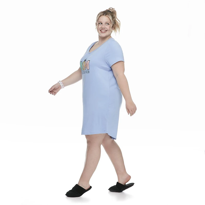 Ensemble composé d’une chemise de nuit avec imprimé graphique et de chouchous agencés George Plus pour femmes
