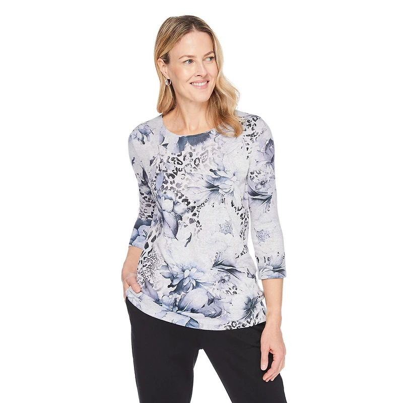 Iyla Women's 3/4 Sleeve Hacci Top