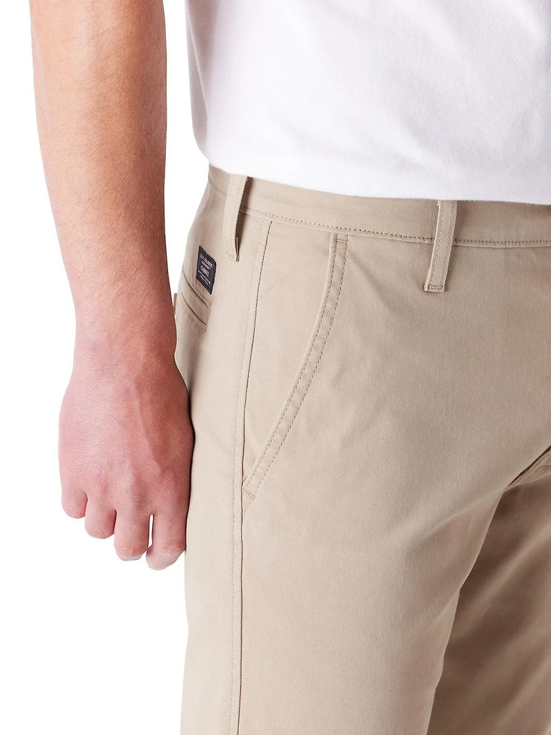 Levi Strauss Signature™ Men's Essential Straight Chinos