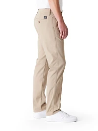 Levi Strauss Signature™ Men's Essential Straight Chinos