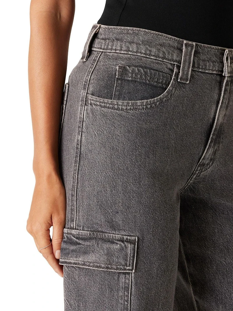 Levi Strauss Signature™ Women's  Cargo Wide Leg Jeans, Available sizes: 2 – 18