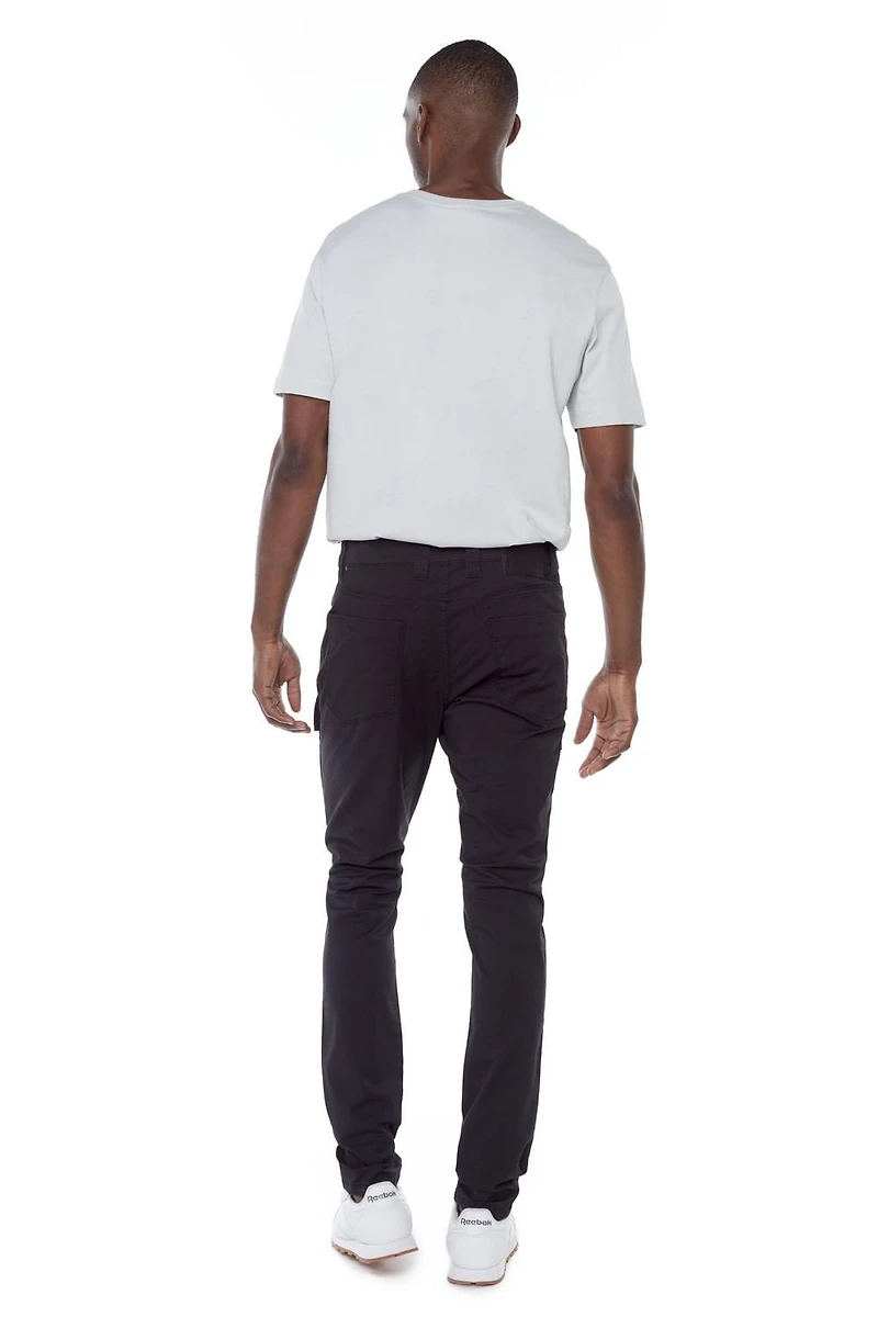 Jeaniologie ™ Men’s Cargo Pant With Knee Detailing