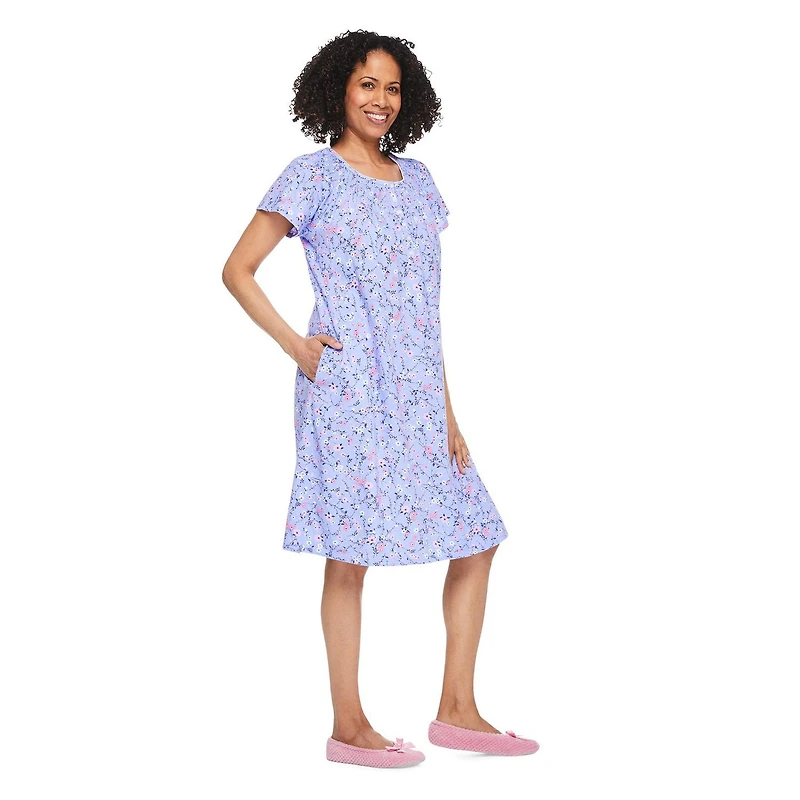 Robe de nuit à encolure dégagée Iyla pour femmes