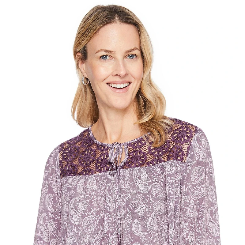 Iyla Women's Lace Trim Peasant Blouse