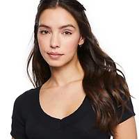 T-shirt avec encolure en V Wild Skye pour femmes
