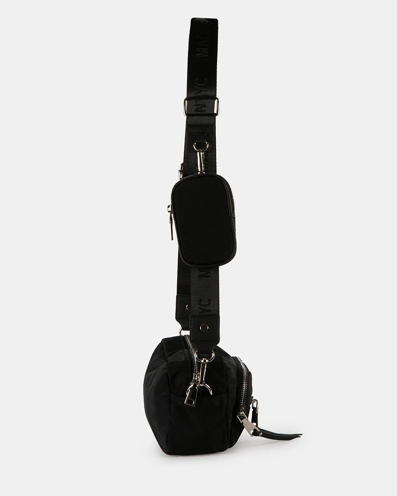 Sporty Nylon Cam Bag