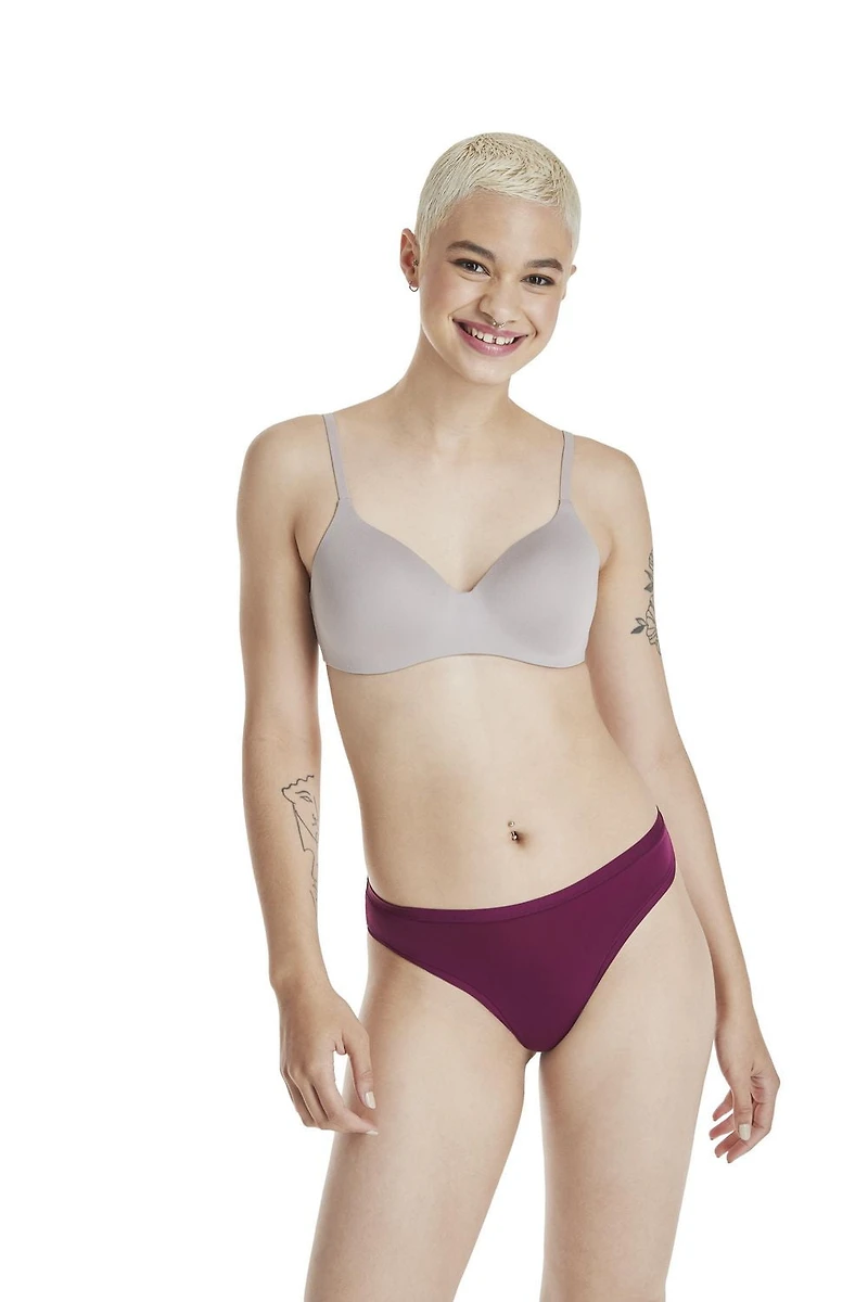 Hanes Concealing Petals Bra