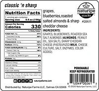 Naturipe Snacks Classic ’N Sharp Boost Bento