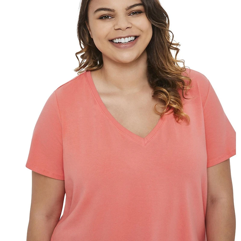 T-shirt avec encolure en V George Plus pour femmes