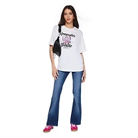 T-shirt surdimensionné No Boundaries pour femmes Tailles TP–TTG