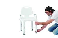Chaise de douche Medline avec accoudoirs et dossier